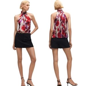 MNG Mango Pleated Halter Textured Blouse Keyhole Back NWT Size 4